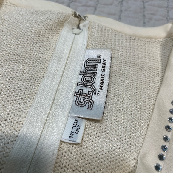 St. John By Marie Gray Knit Cream Cardigan Women’s Size 6 - Picture 2 of 10